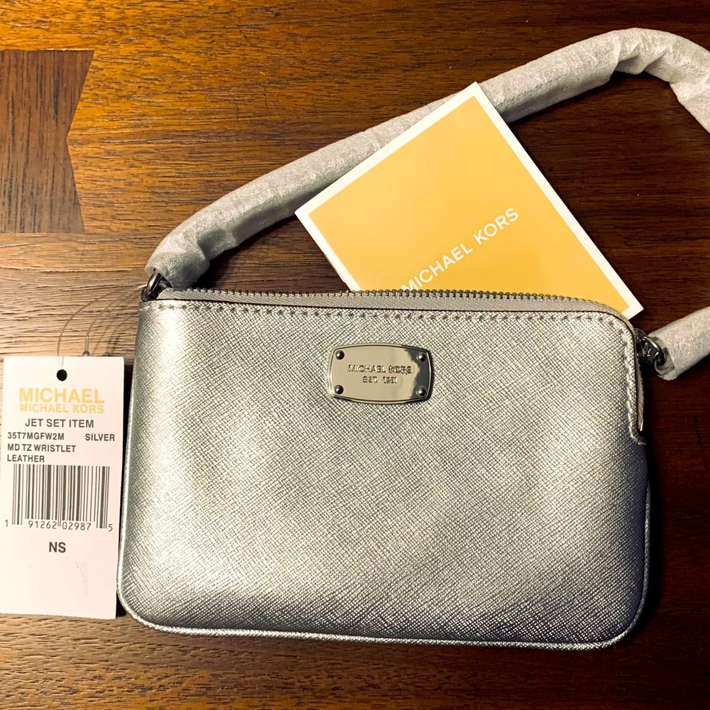 Michael Kors Leather Wristlet